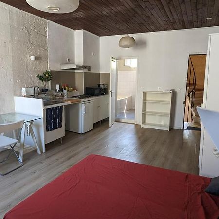Hypercentre, Place Pie, Residence Amphoux Charmants Appartements Ou Studio Proche De La Gare Parkings Et Palais Des Papes アヴィニョン エクステリア 写真