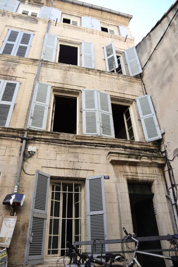Hypercentre, Place Pie, Residence Amphoux Charmants Appartements Ou Studio Proche De La Gare Parkings Et Palais Des Papes アヴィニョン エクステリア 写真