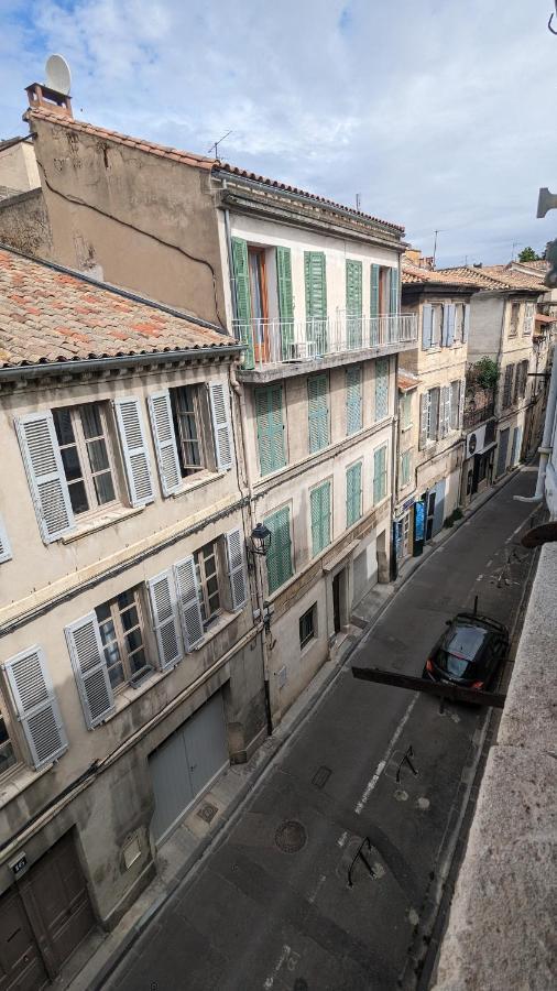 Hypercentre, Place Pie, Residence Amphoux Charmants Appartements Ou Studio Proche De La Gare Parkings Et Palais Des Papes アヴィニョン エクステリア 写真